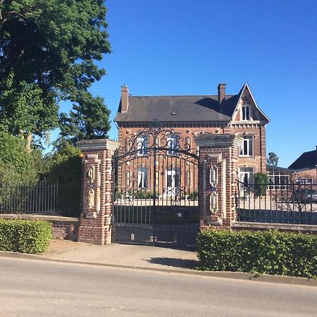 L'Hostellerie Du Chateau Mesnil-Saint-Nicaise 외부 사진
